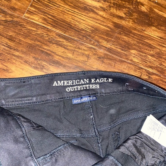 American Eagle Jean Shorts - Picture 3 of 4